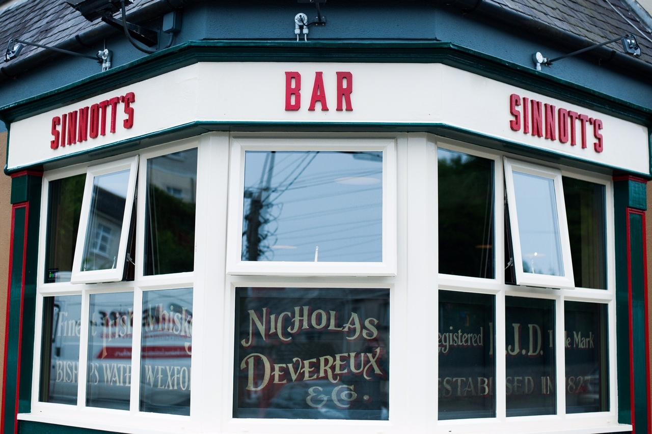 Sinnotts Bar เว็กซ์ฟอร์ด ภายนอก รูปภาพ